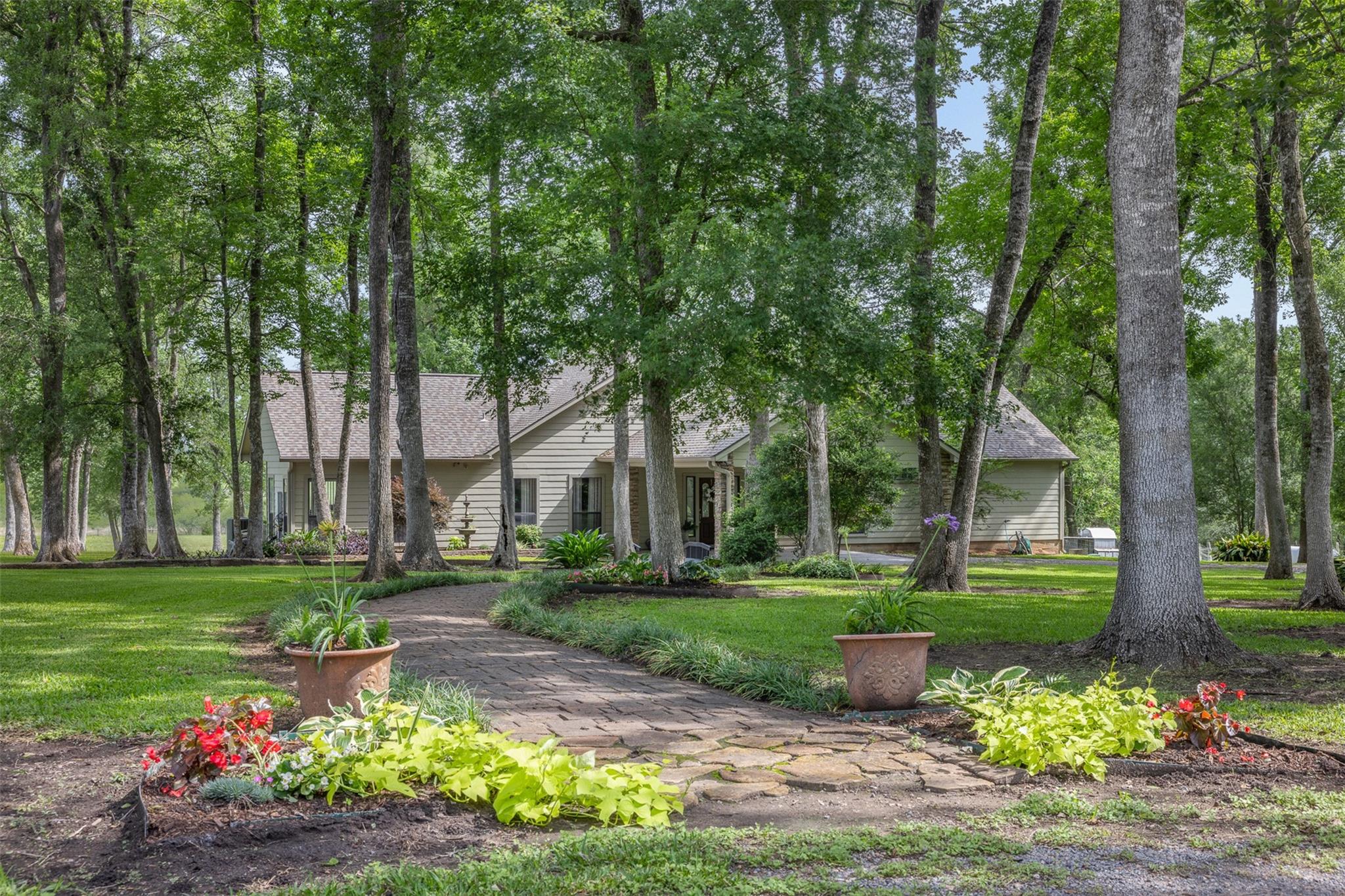2250 Dillard Road
