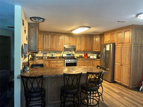 Photo of 1802 29th Street, Orange, TX 77630 (MLS # 70202179)