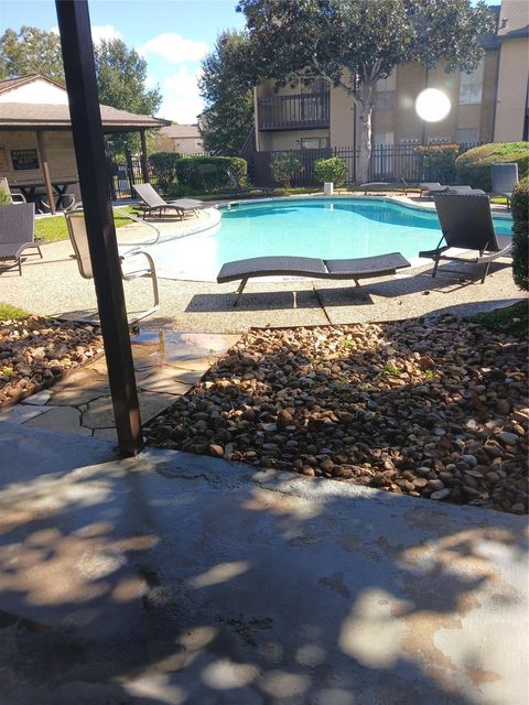 Photo of 1500 Bay Area Boulevard #165, Houston, TX 77058 (MLS # 71312884)