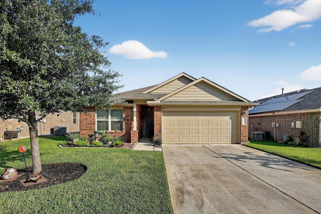 Photo of 5636 Rainflower Terrace Lane, Spring, TX 77389 (MLS # 32523745)