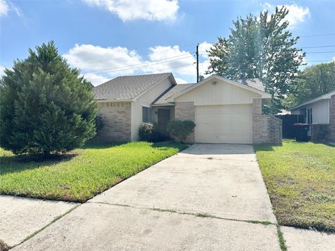 Photo of 9911 Mill Shadow Drive, Houston, TX 77070 (MLS # 12927507)