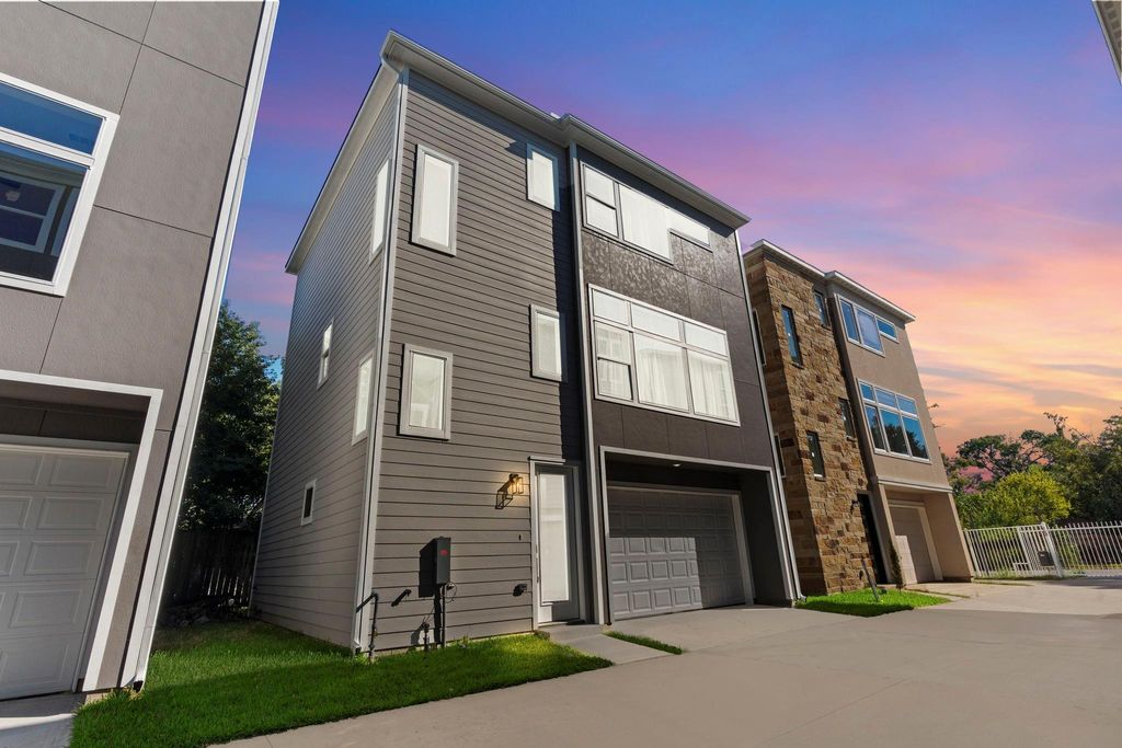 Photo of 4017 Ward Street, Houston, TX 77021 (MLS # 34139016)