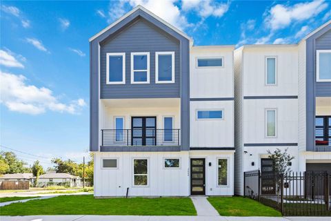 Photo of 3022 Drew Street, Houston, TX 77004 (MLS # 82882807)