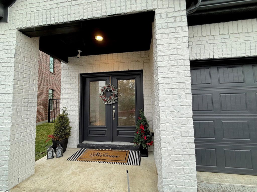 Photo of 15782 Cairnwell Bend Drive, Humble, TX 77346 (MLS # 4379225)