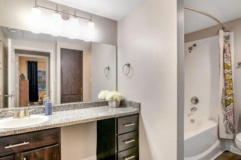 Apartment For Rent - 6565 Hollister Street #1320<br/> Houston, TX 77040