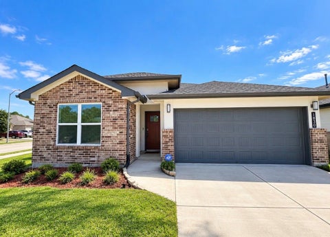 Photo of 1830 Plantation Place, Baytown, TX 77523 (MLS # 94572290)