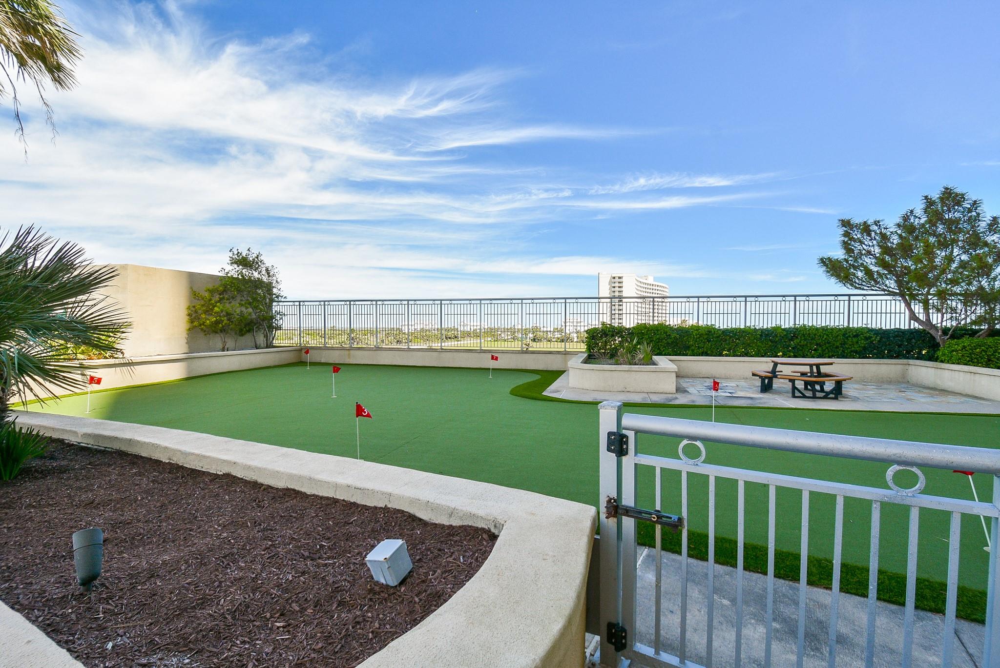 801 E Beach Drive BC0712