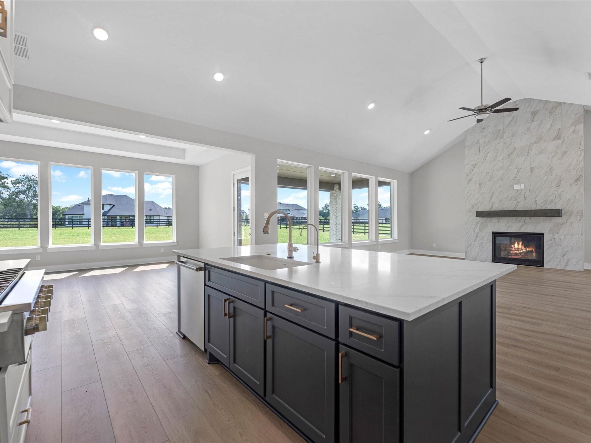 22 Woodland Creek Court