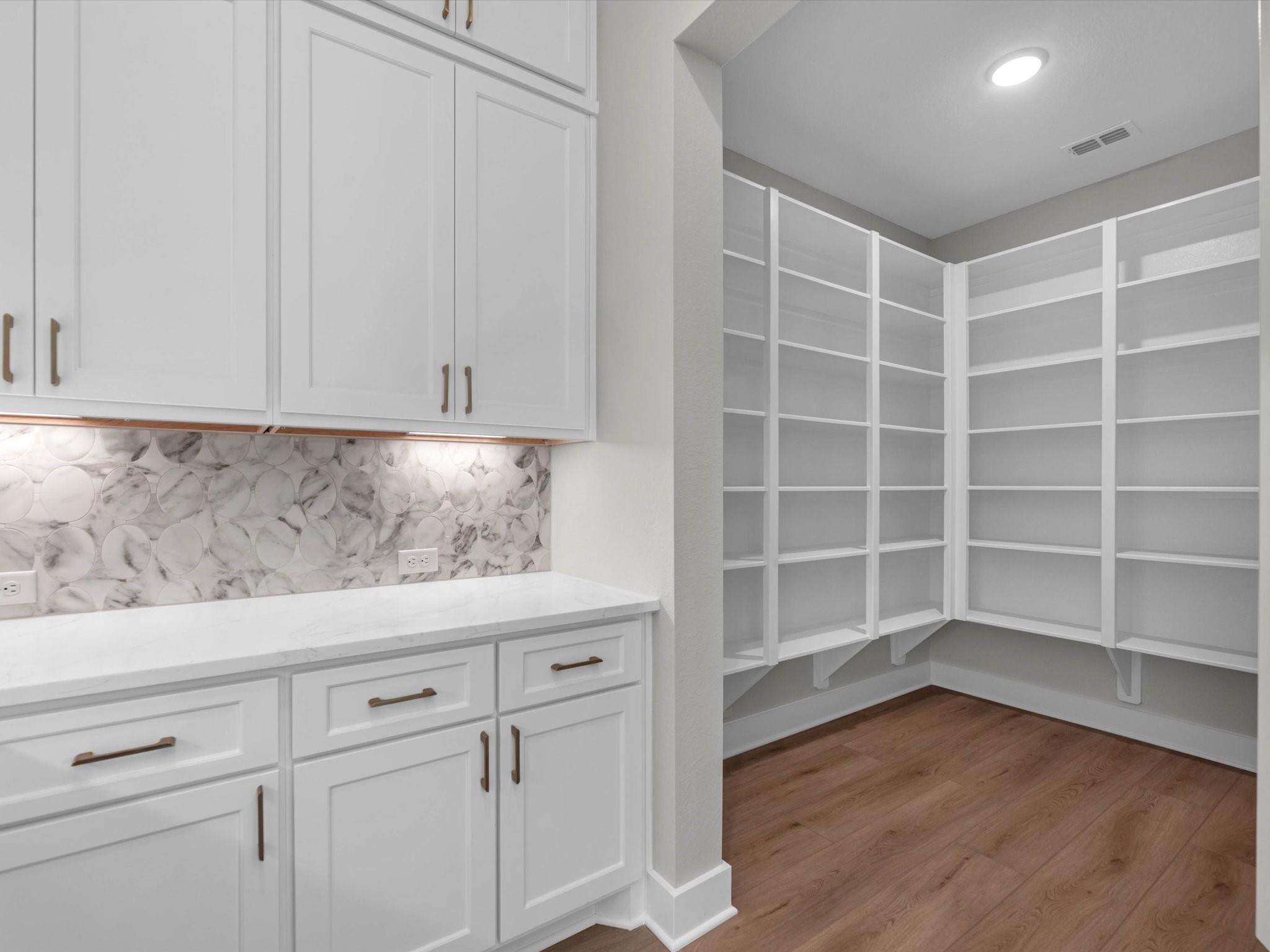 22 Woodland Creek Court