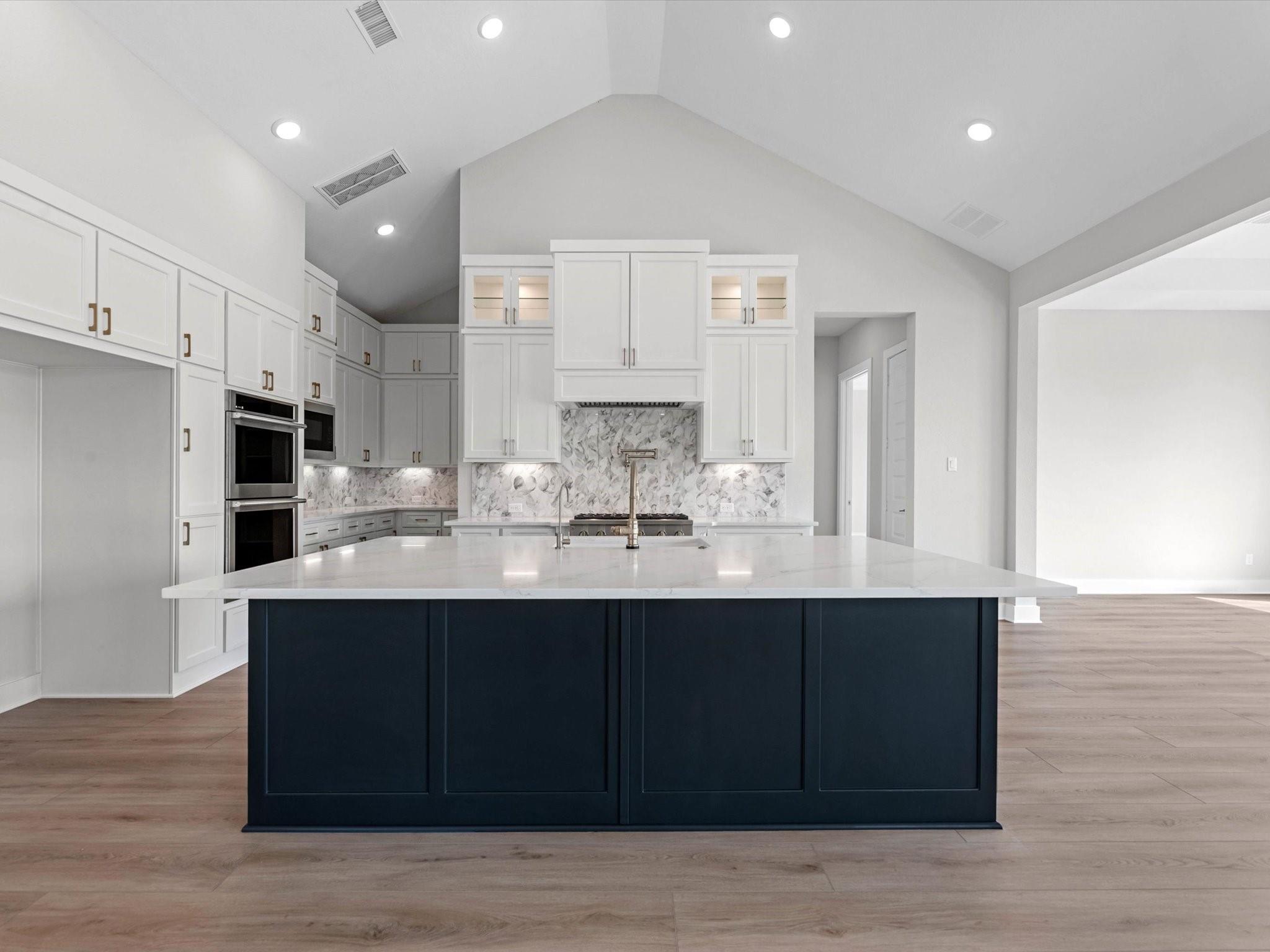 22 Woodland Creek Court