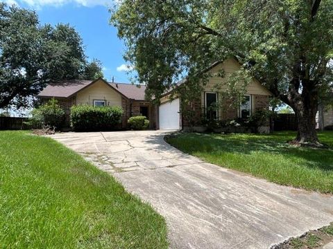 Homes For Sale - 6619 Foxfern Street<br/> Harris County, Houston, TX 77049