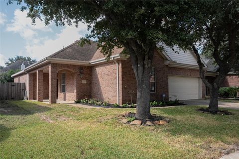 Photo of 4607 Wild Bluebonnet Way, Houston, TX 77084 (MLS # 21940754) Photo of 4607 Wild Bluebonnet Way, Houston, TX 77084 (MLS # 21940754)