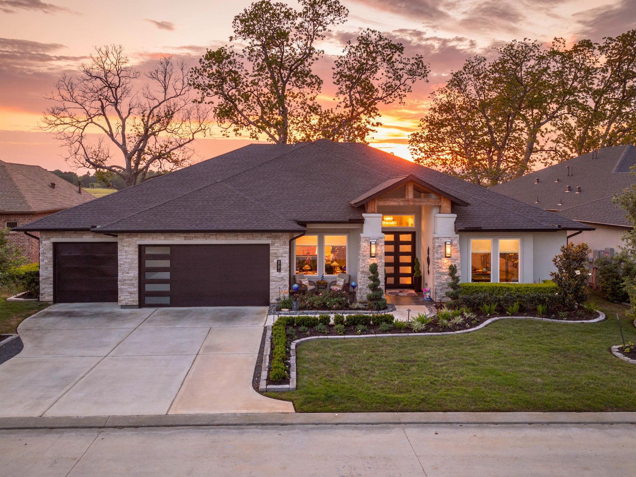 9727 Greenridge View Drive