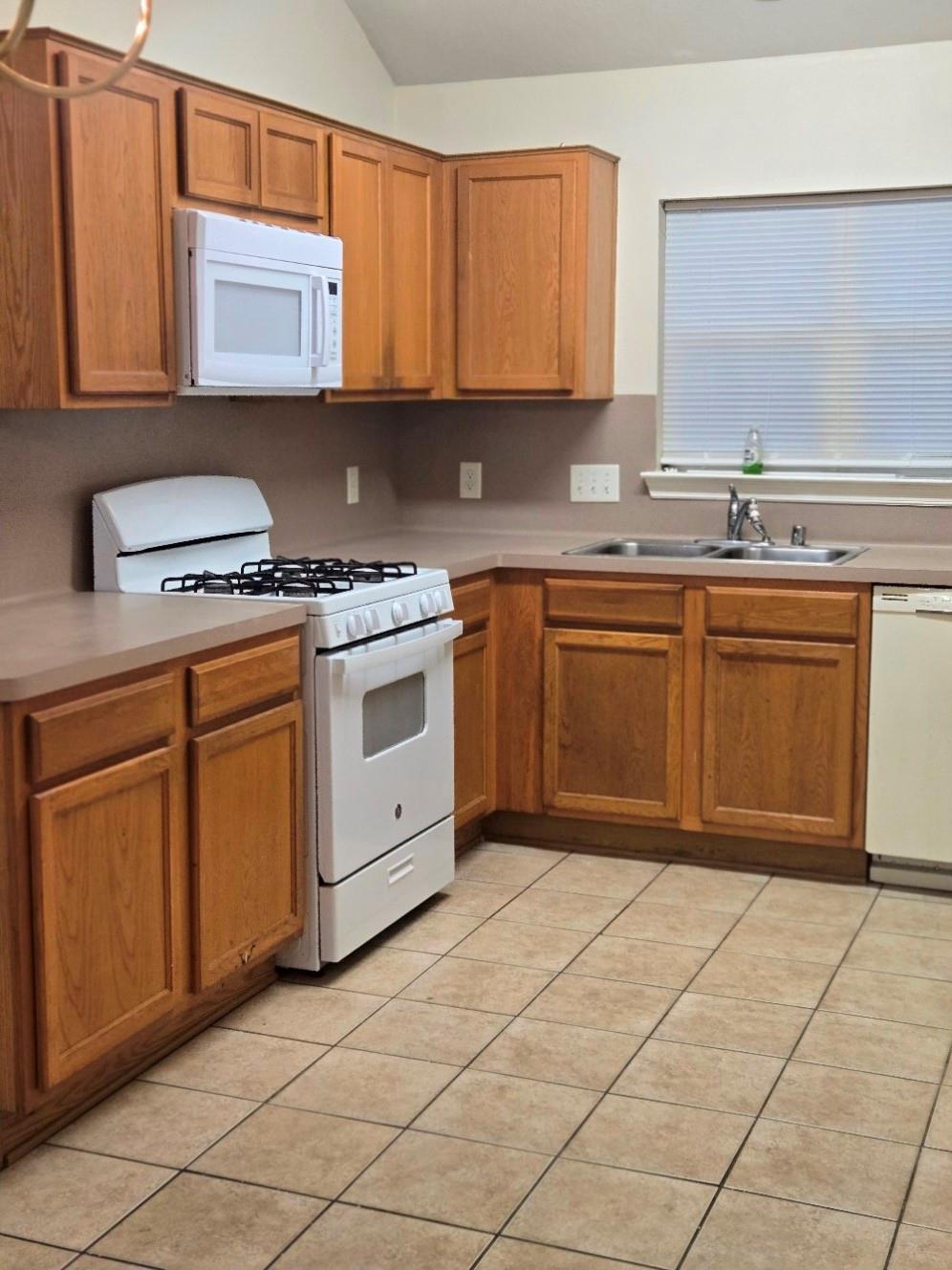 21139 Grandin Wood Court
