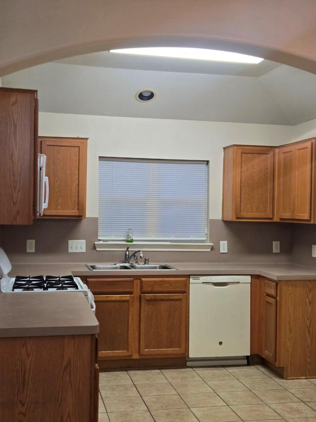 21139 Grandin Wood Court