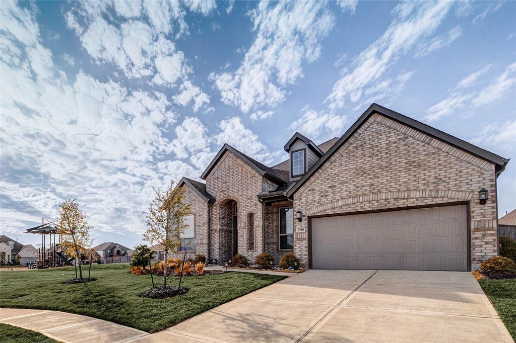 Photo of 3716 Field Coast Lane, Rosenberg, TX 77469 (MLS # 6543487)