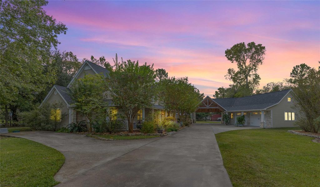 Photo of 303 Spanish Cove Drive, Crosby, TX 77532 (MLS # 51098930)