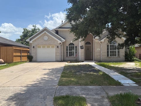 Photo of 15106 Kirkfield Lane, Houston, TX 77060 (MLS # 5165187)