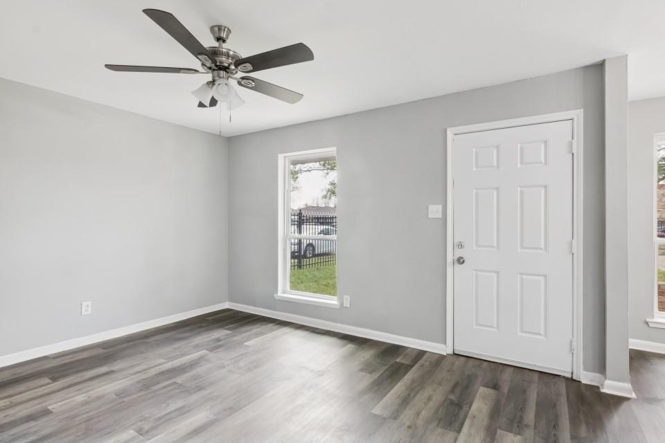 8646 Whitecastle Lane