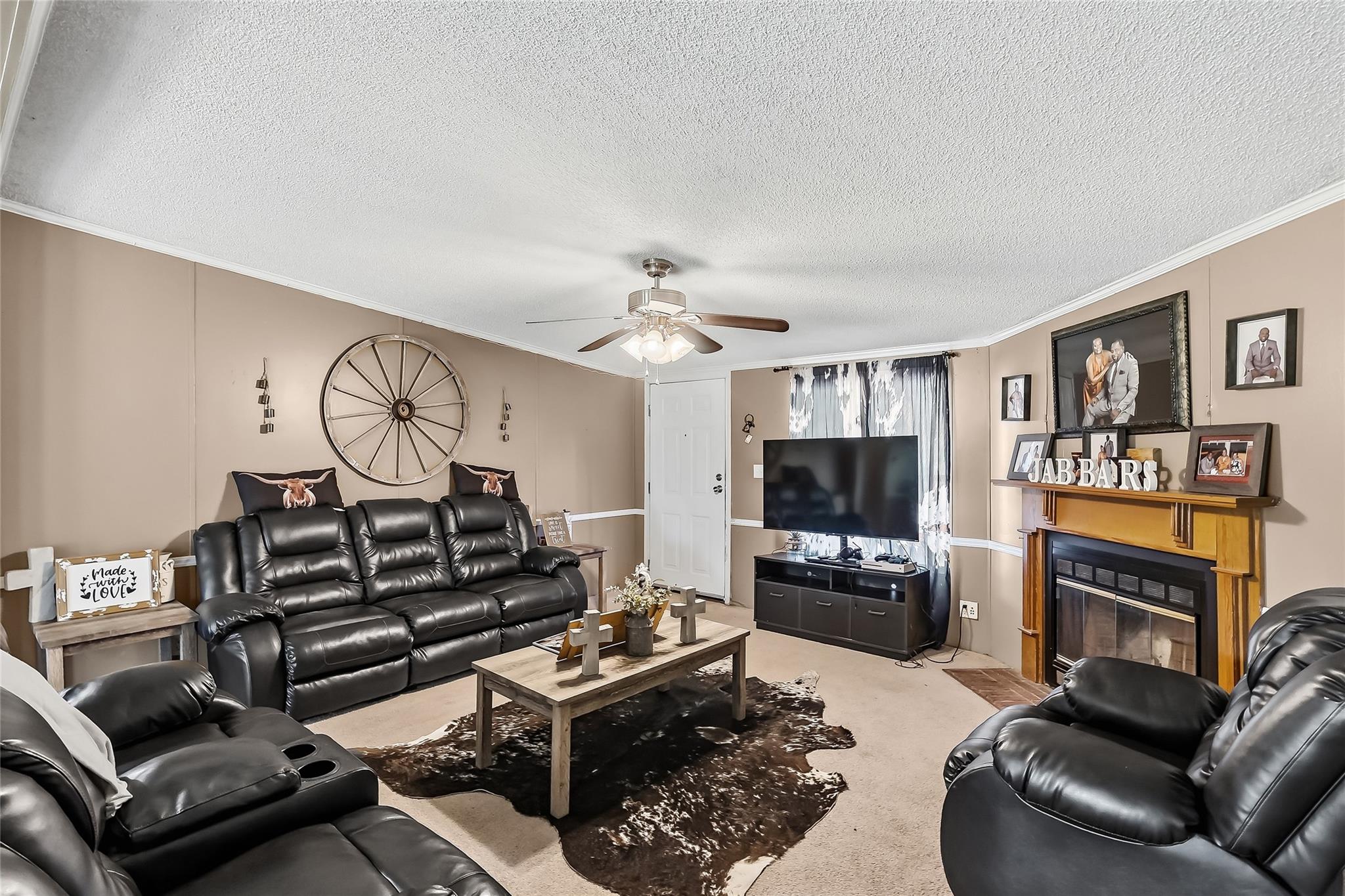 1027 Private Road 4041