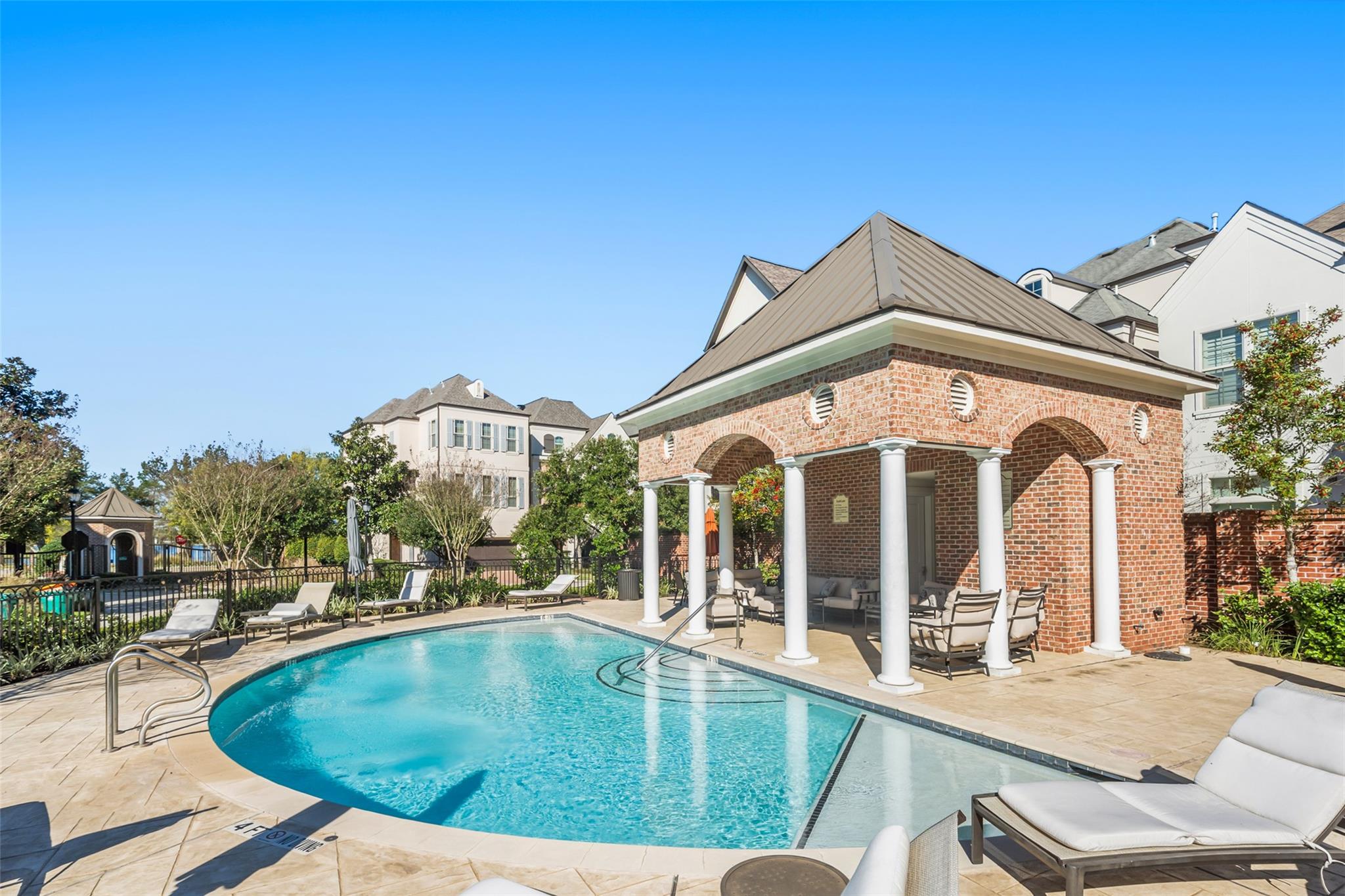 18 Wooded Park Place