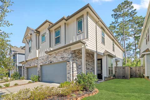 Townhouse For Sale - 575 Dry Fork Lane<br/> Conroe, TX 77304
