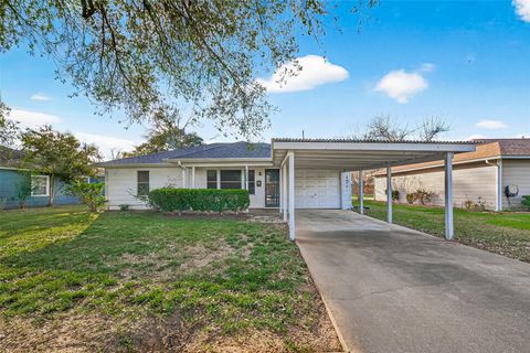 1208 Ward Street Rosenberg TX 77471