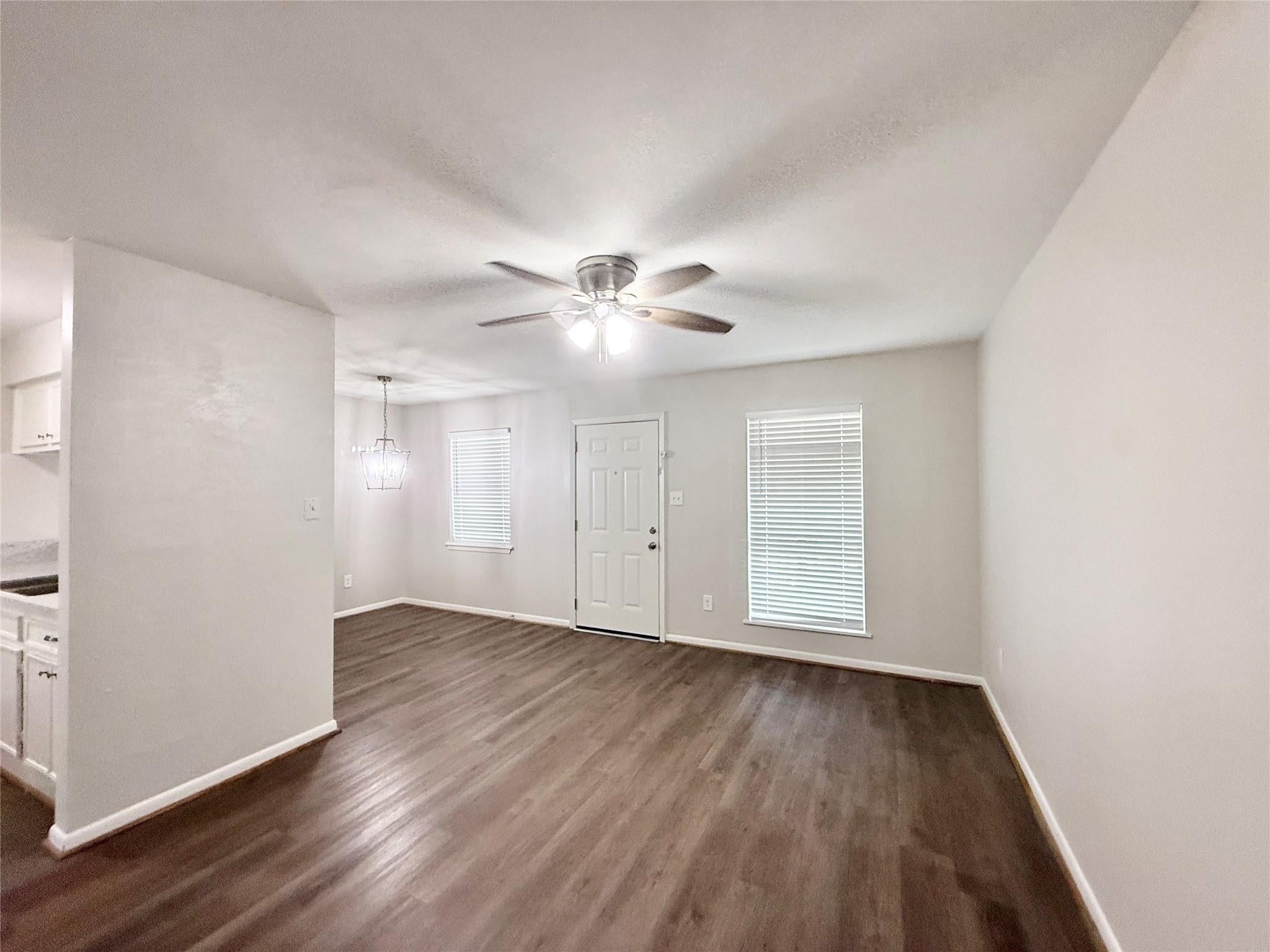 321 E Cedar Street 9