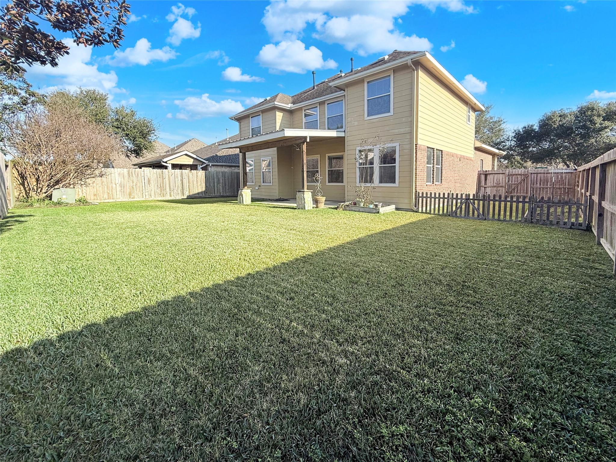 801 Walnut Pointe