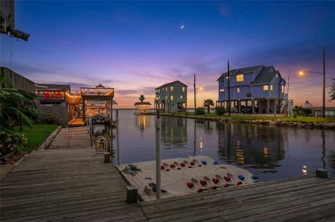 Photo of 113 Bayou Vista Drive, Hitchcock, TX 77563 (MLS # 80376980)