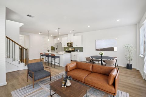 Apartment For Sale - 3125 Quiet Sunset Drive<br/> Houston, TX 77080