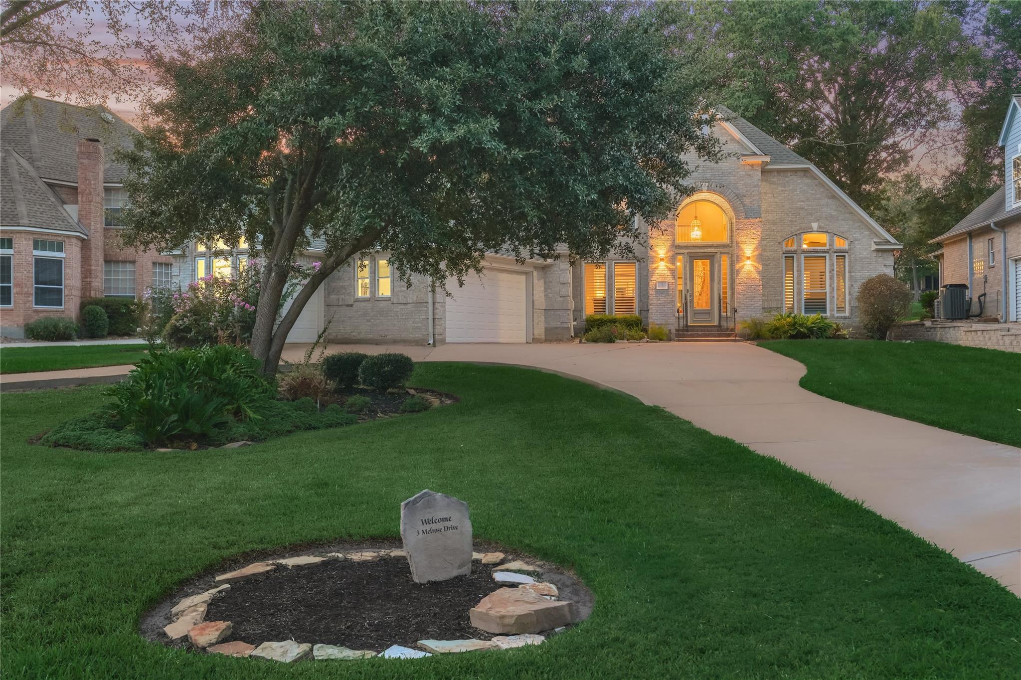 3 Melrose Drive