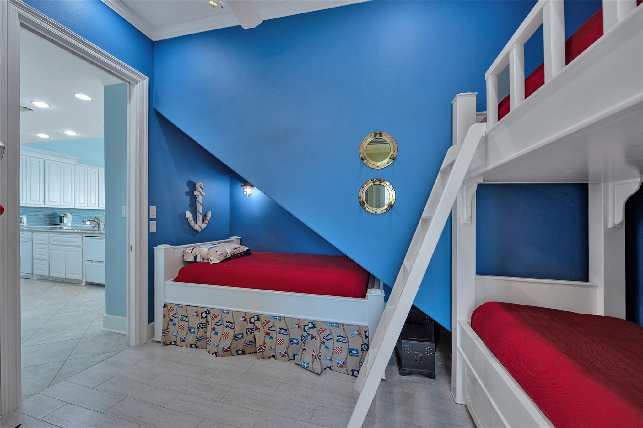 Crystal Beach, Texas, 77650, United States, 5 Bedrooms Bedrooms, ,4 BathroomsBathrooms,Residential,Active,2021955