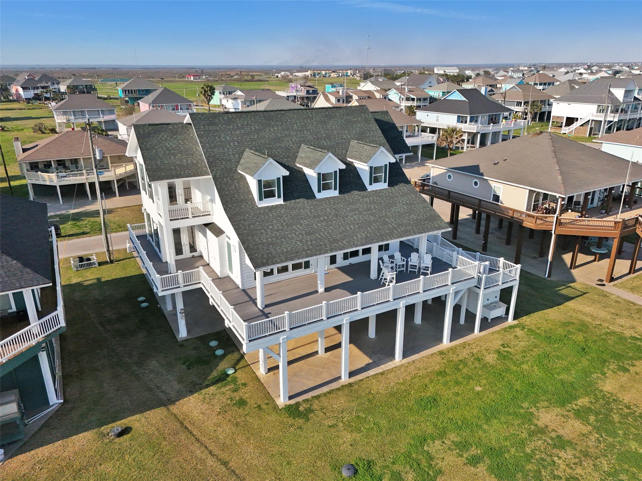 Crystal Beach, Texas, 77650, United States, 5 Bedrooms Bedrooms, ,4 BathroomsBathrooms,Residential,Active,2021955
