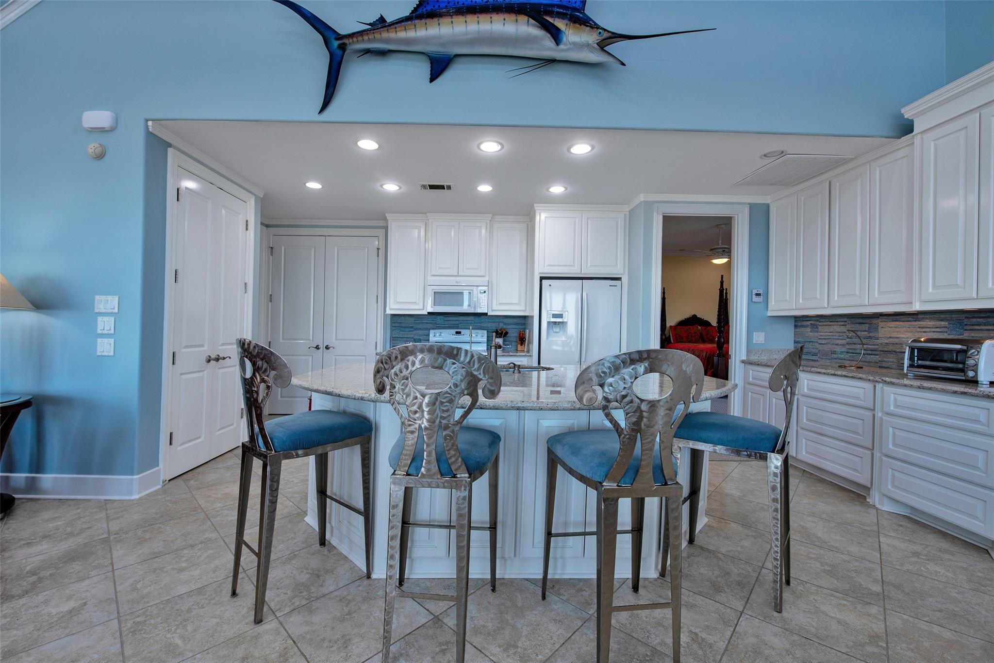 Crystal Beach, Texas, 77650, United States, 5 Bedrooms Bedrooms, ,4 BathroomsBathrooms,Residential,Active,2021955