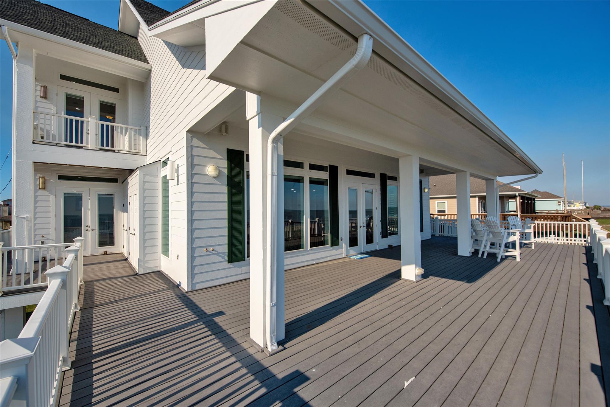 Crystal Beach, Texas, 77650, United States, 5 Bedrooms Bedrooms, ,4 BathroomsBathrooms,Residential,Active,2021955