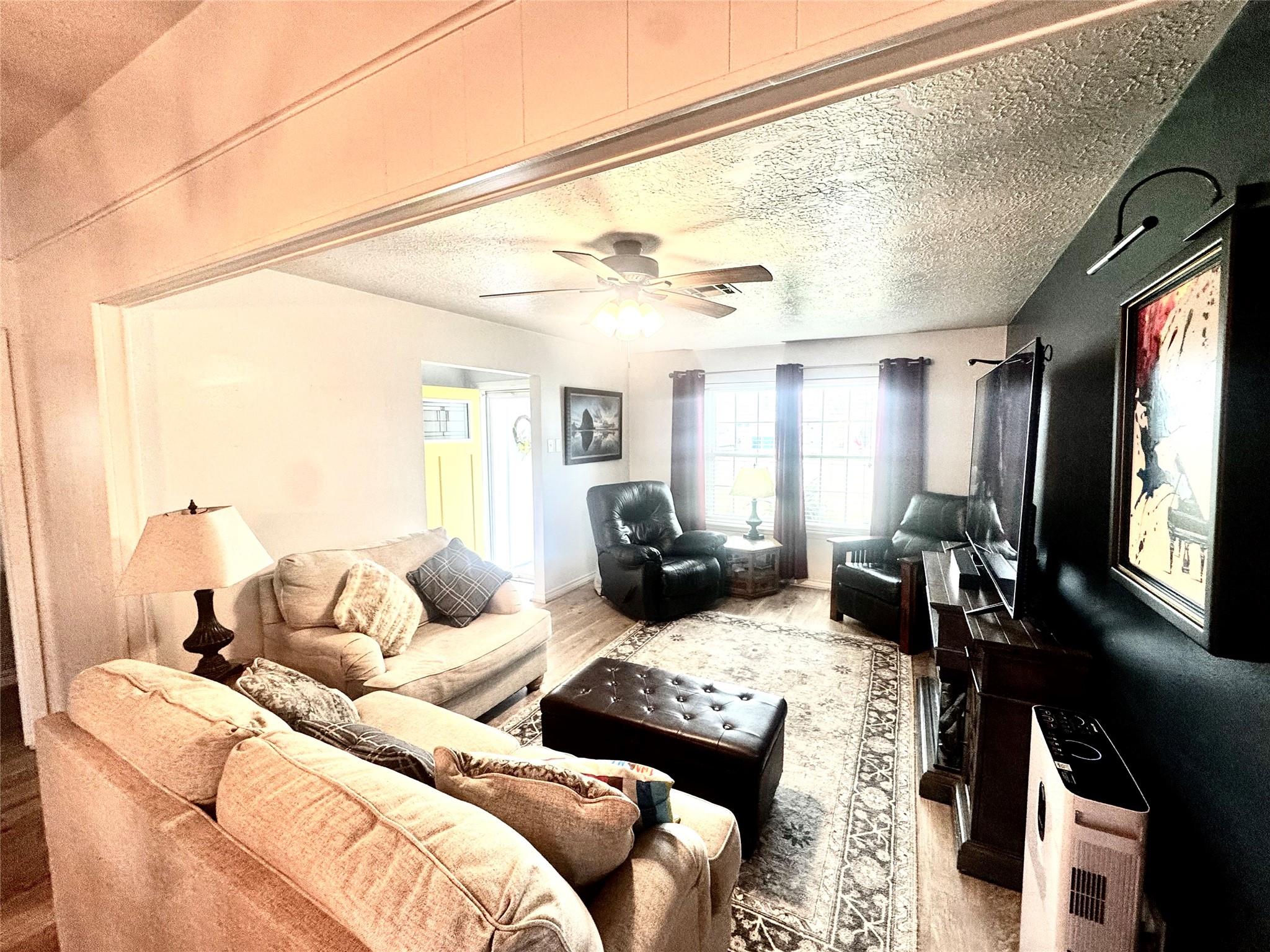 1029 Vine Drive