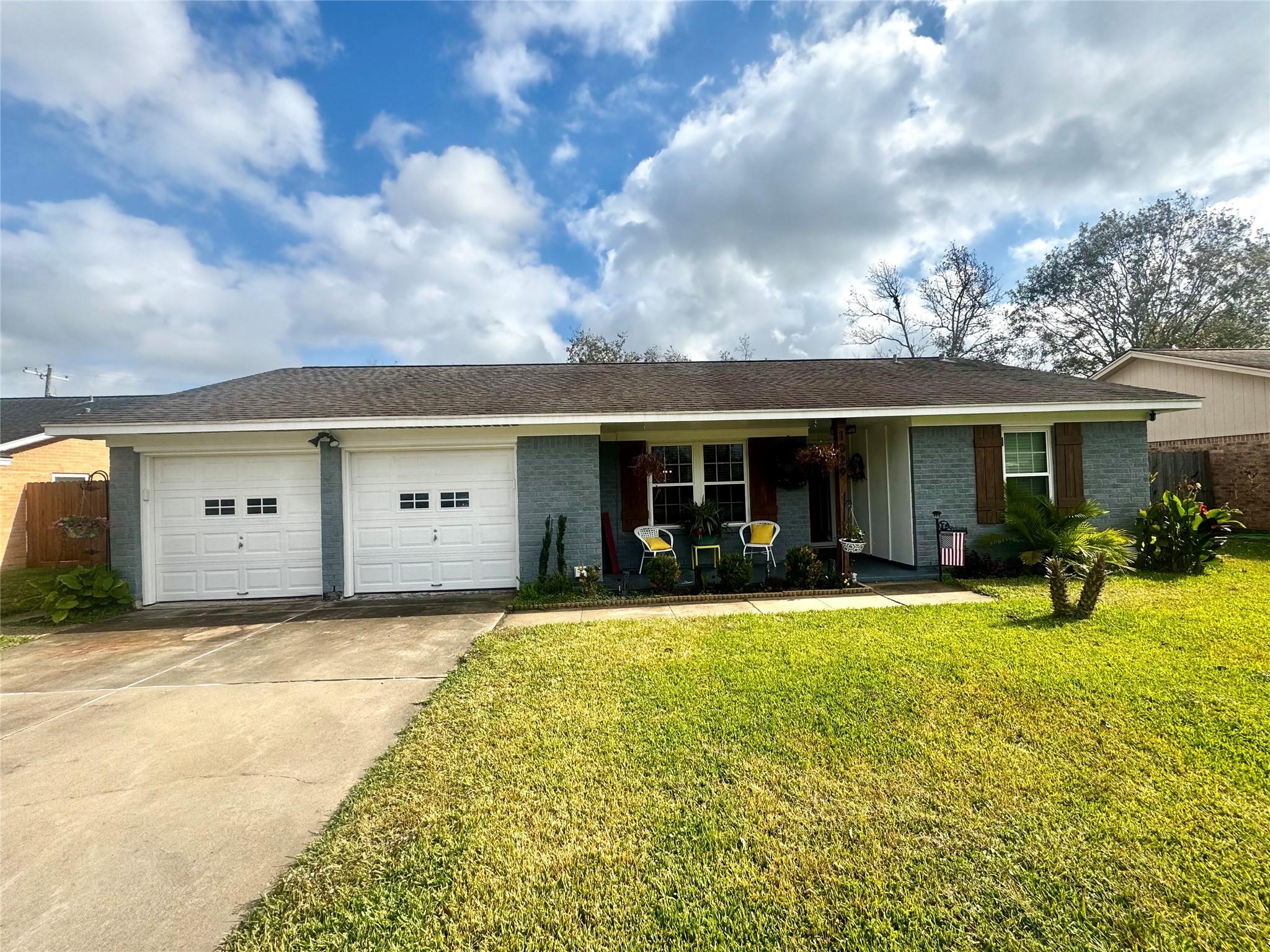1029 Vine Drive