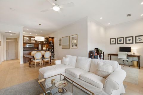 Photo of 1010 Rosine Street #309, Houston, TX 77019 (MLS # 49654813)