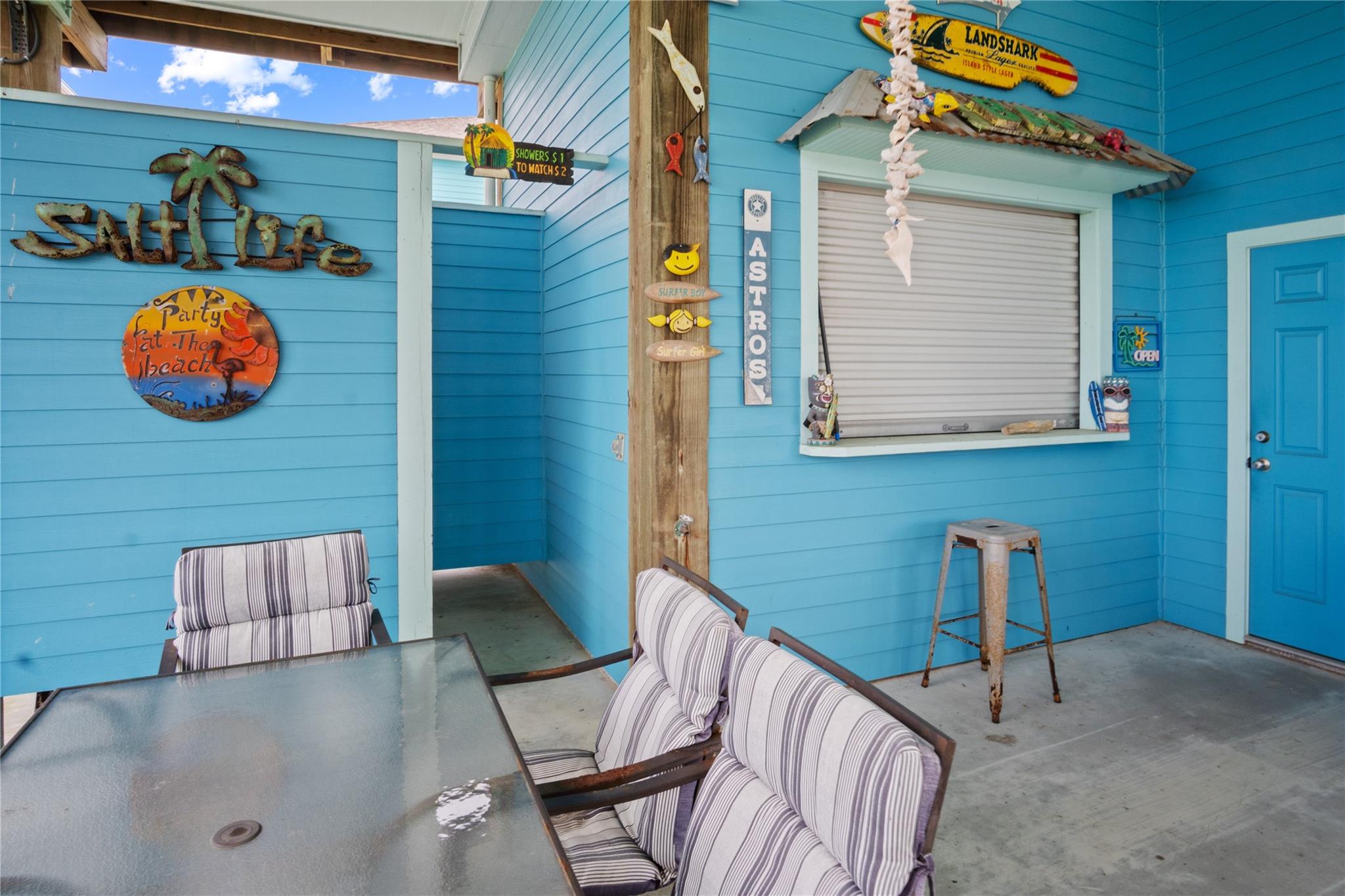 980 Fisherman Drive S