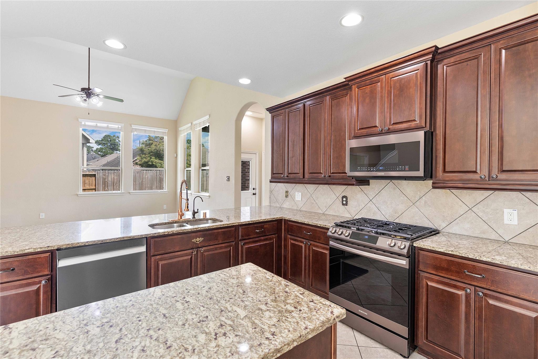 17206 Upper Ridge Lane