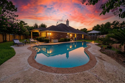 Homes For Sale - 17003 Muddy Spring Drive<br/> Houston, TX 77095