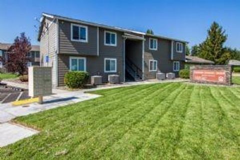 Photo of 331 Boardman Ave Nw Ave, Other, OR 97818 (MLS # 56925162)