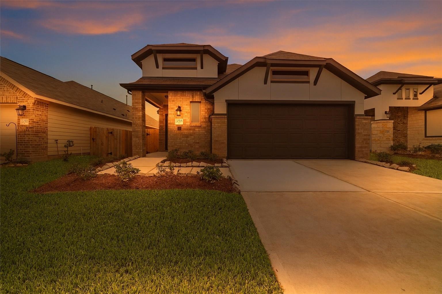 20515 Laila Manor