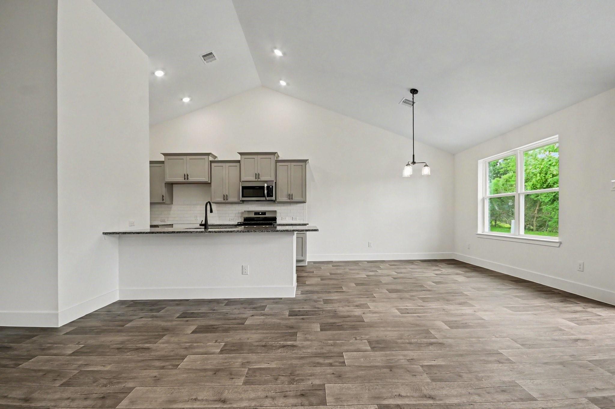 2 Keystone Court