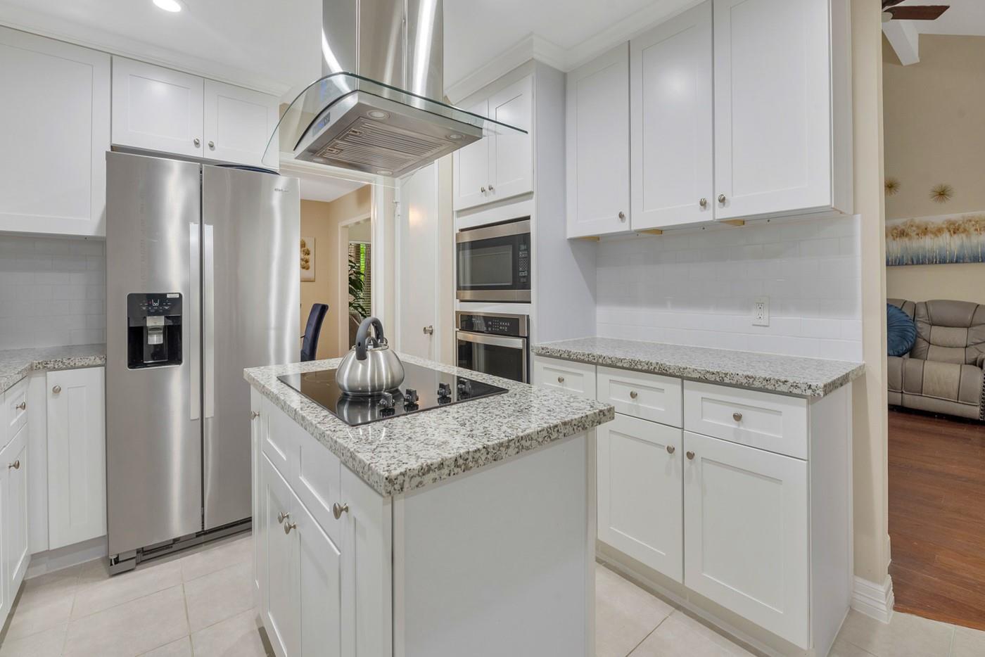 12025 Acorn Oak Street
