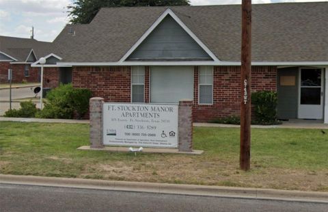 Photo of 305 N Everts Street, Fort Stockton, TX 79735 (MLS # 70853360)