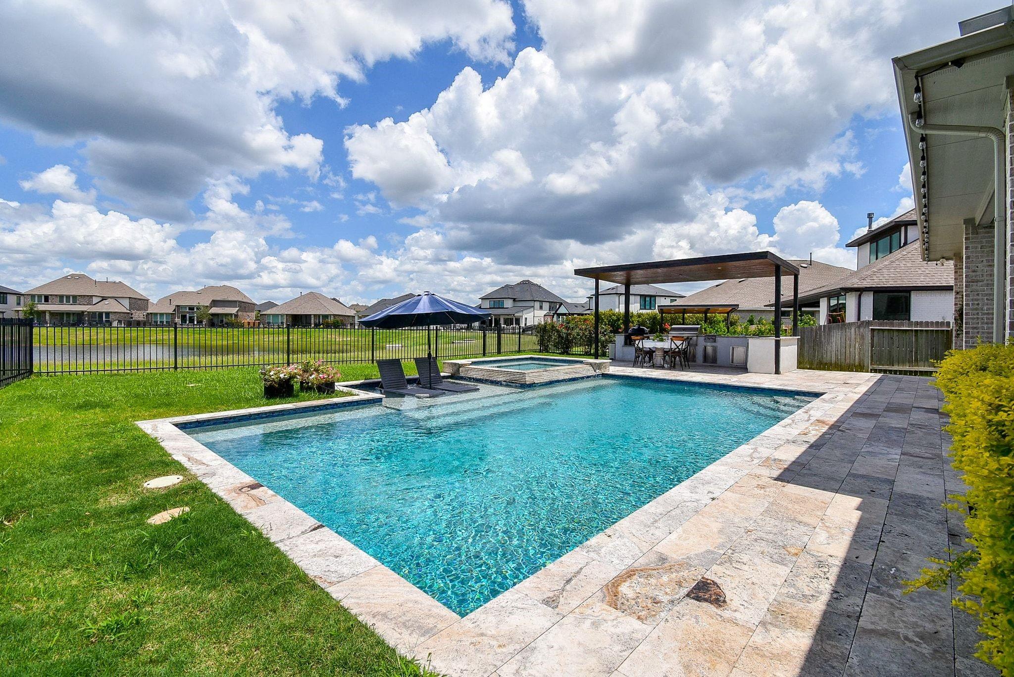 24902 Pavonia Lake Lane