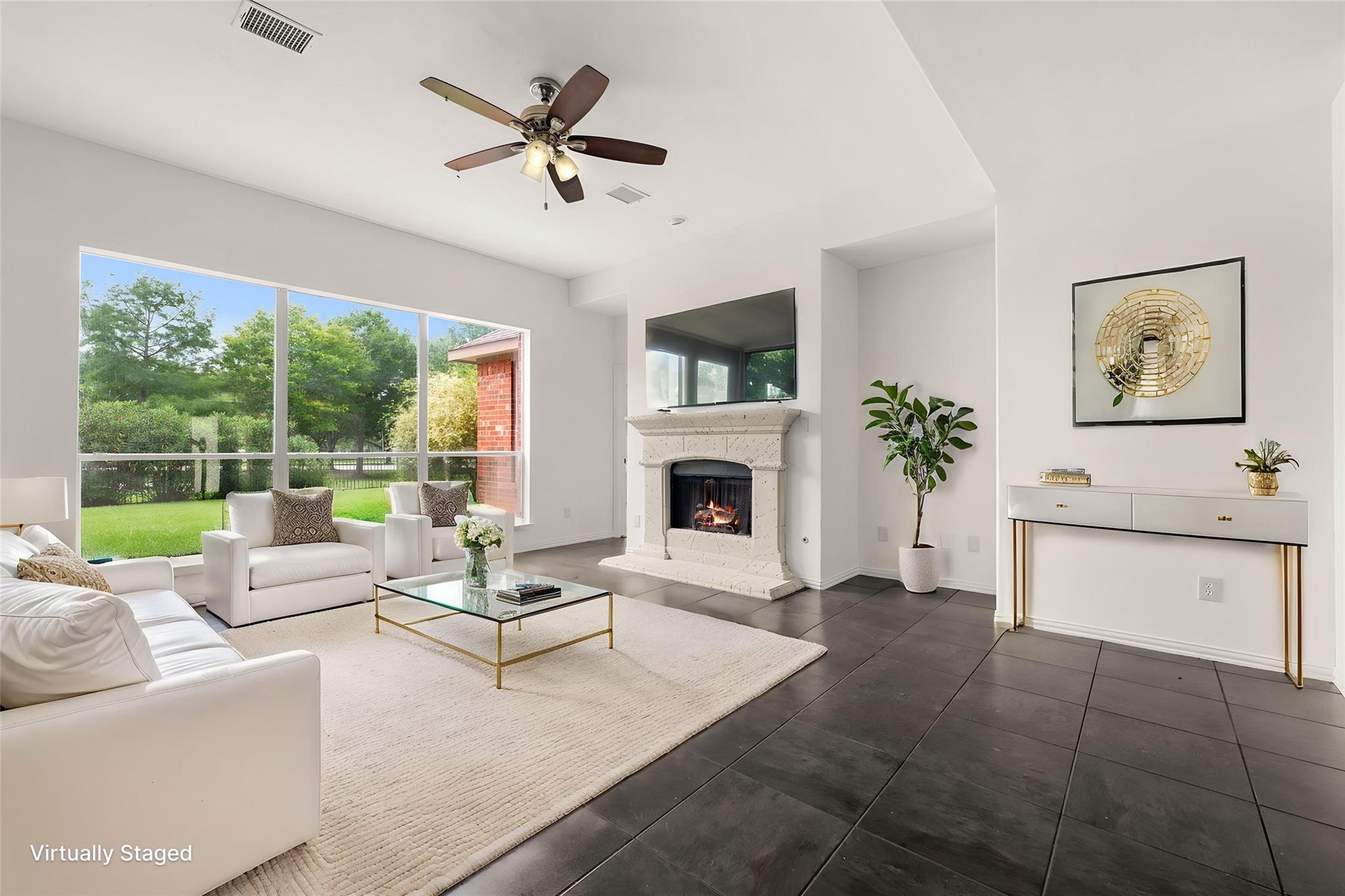 8410 Columbus Ct