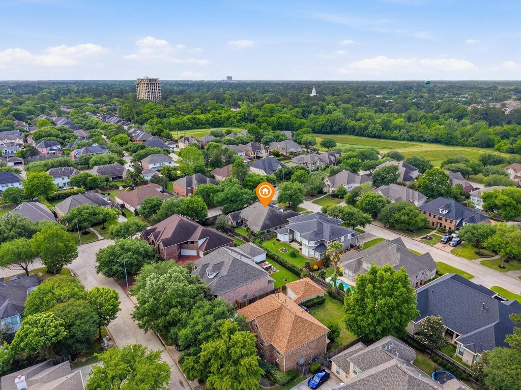 Photo of 5323 Mindy Park Court, Houston, TX 77069 (MLS # 96838147)